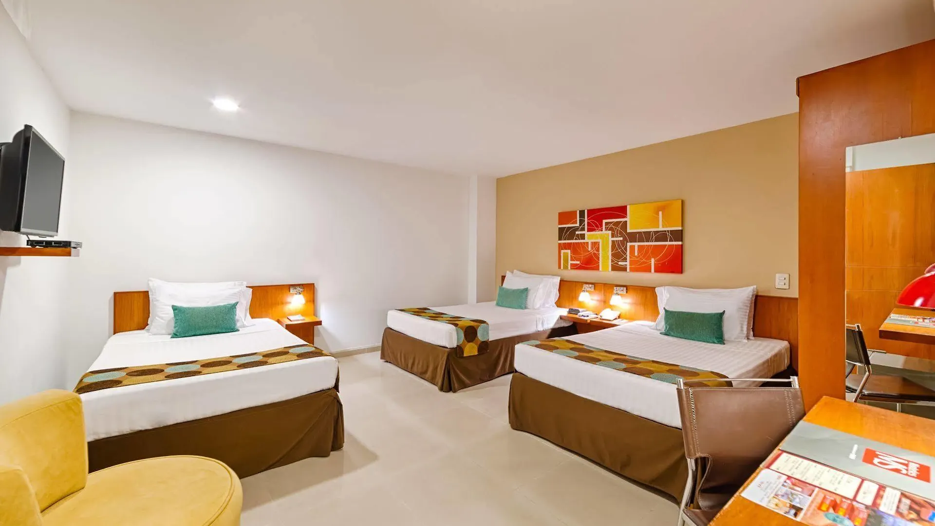 Hotel Ms Chipichape Superior Cali 3*,