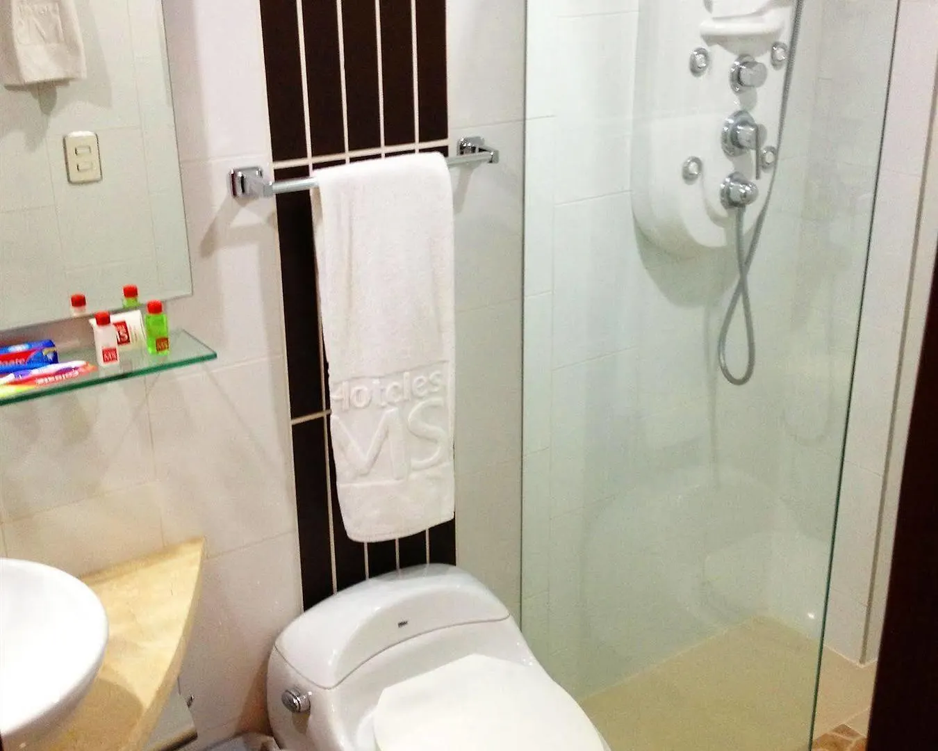 Hotel Ms Chipichape Superior 卡利
